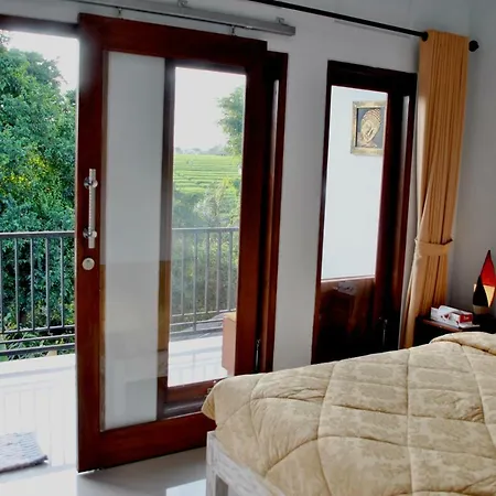 Kubu Manyar Homestay